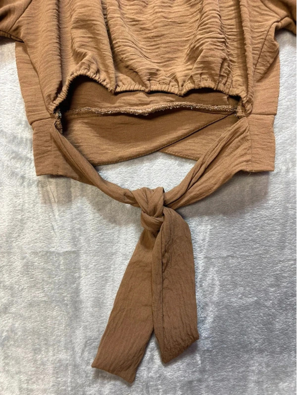 Altar'd State Womens Crop Top Brown Puff Sleeve Back Tie Small - Picture 5 of 10